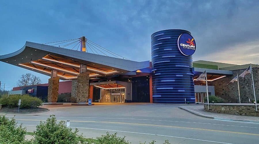 Century Hotel and Casino - Image 2